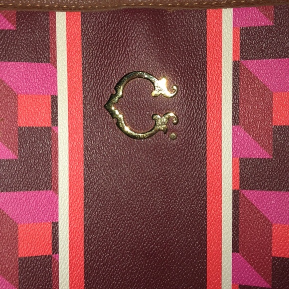 Handbag - Picture 2 of 8